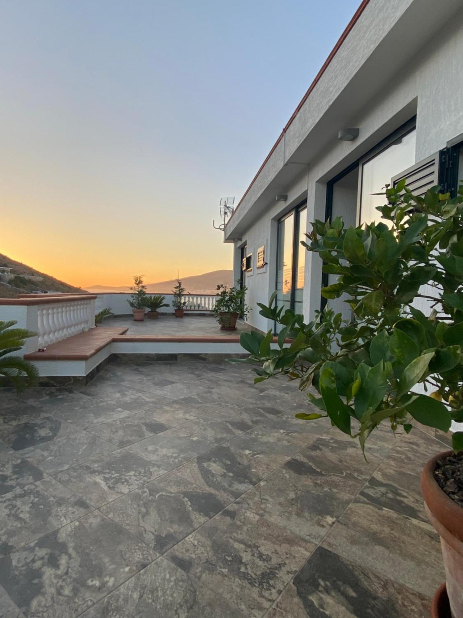 Villa La Quiete - Adults Only Cuke Luaran gambar