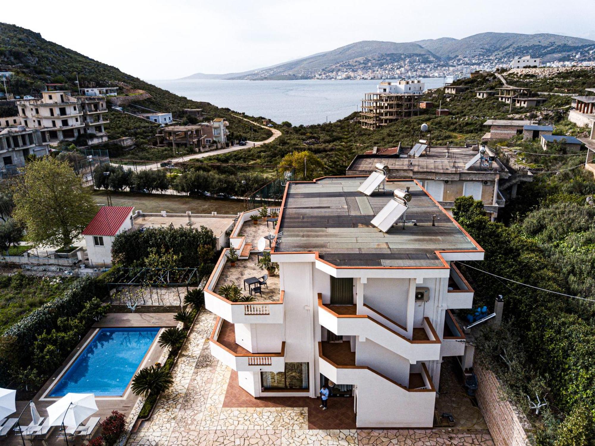 Villa La Quiete - Adults Only Cuke Luaran gambar
