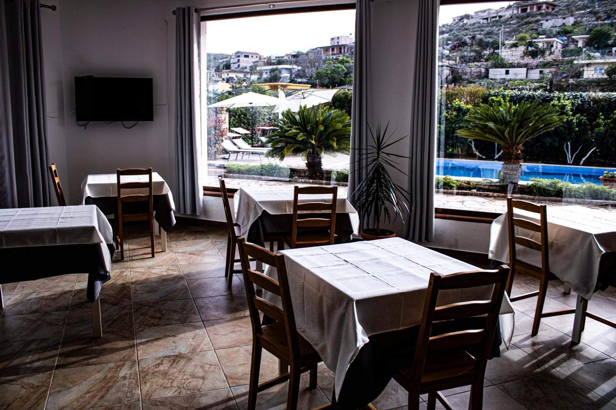 Villa La Quiete - Adults Only Cuke Luaran gambar