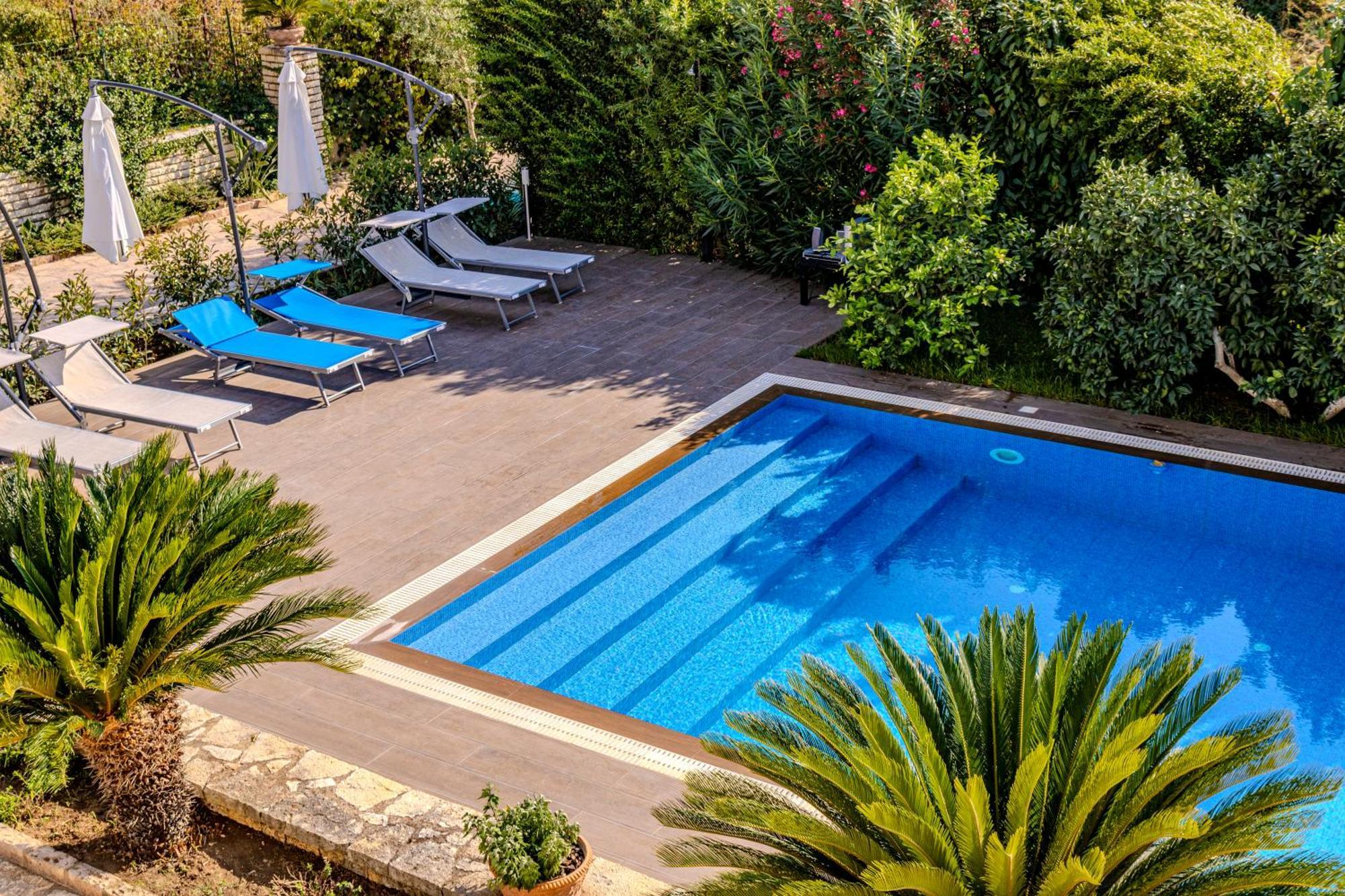 Villa La Quiete - Adults Only Cuke Luaran gambar