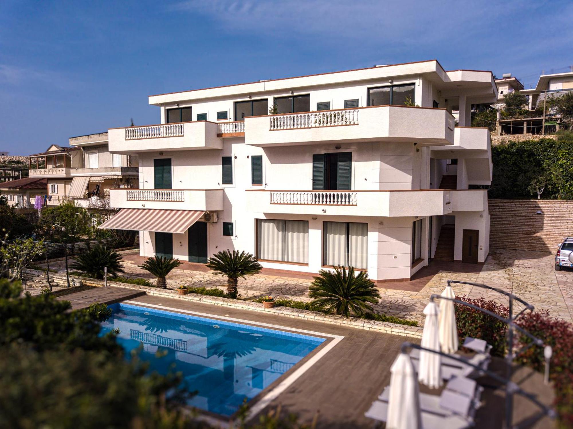 Villa La Quiete - Adults Only Cuke Luaran gambar